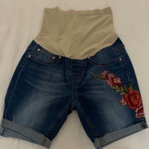 maternity shorts